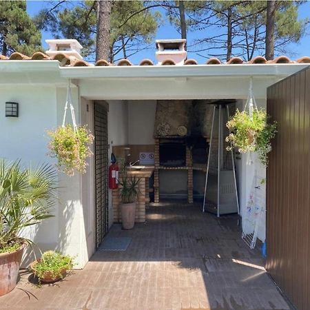 Guest House Ruceel Aroeira Almada Esterno foto