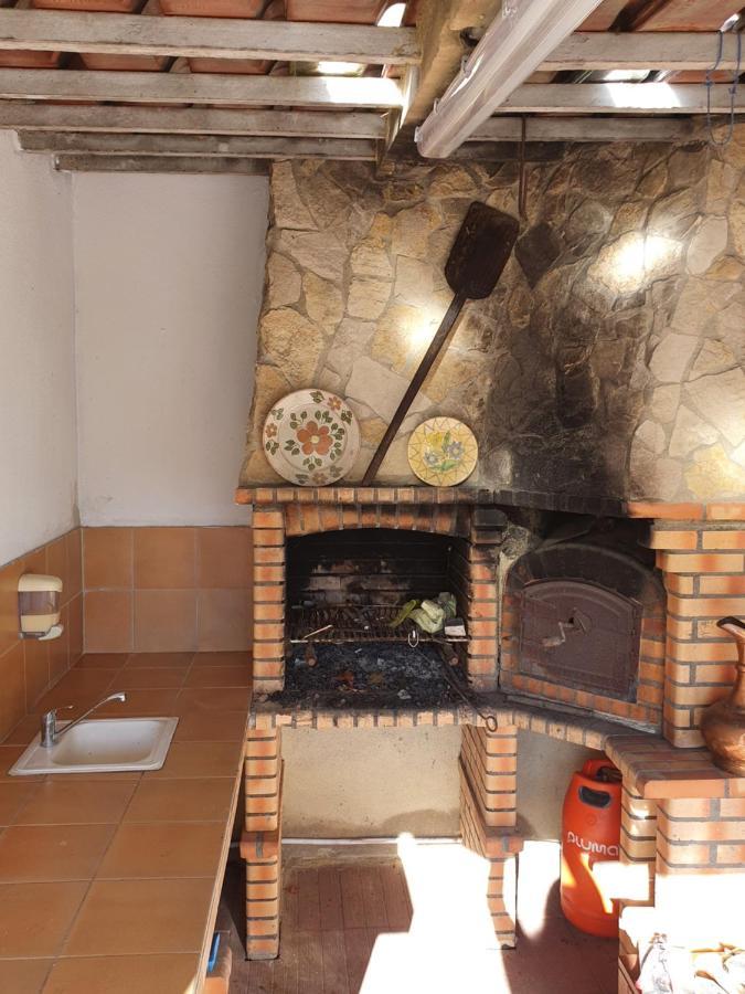 Guest House Ruceel Aroeira Almada Esterno foto